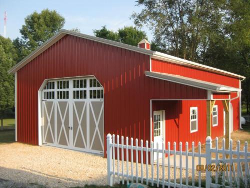 30'x40' building with Homestead collection doors! 