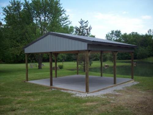 Standard steel outbuilding